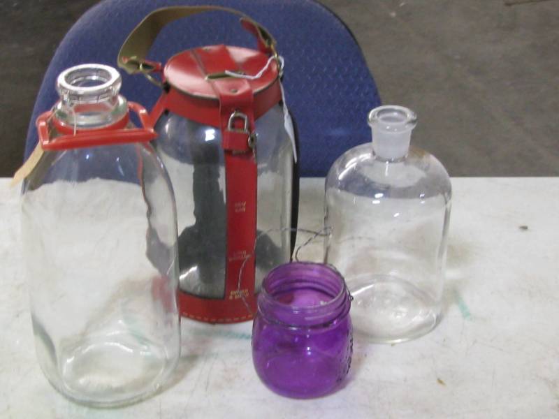lot 13 image: Bottles