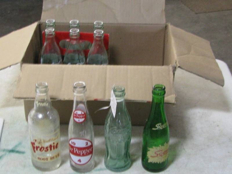 lot 33 image: Pop Bottles