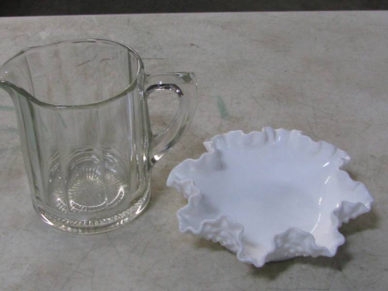 lot 42 image: Milk Glass & Pitcher