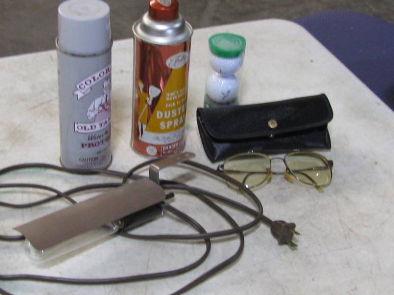 lot 48 image: Vintage Eye Glasses