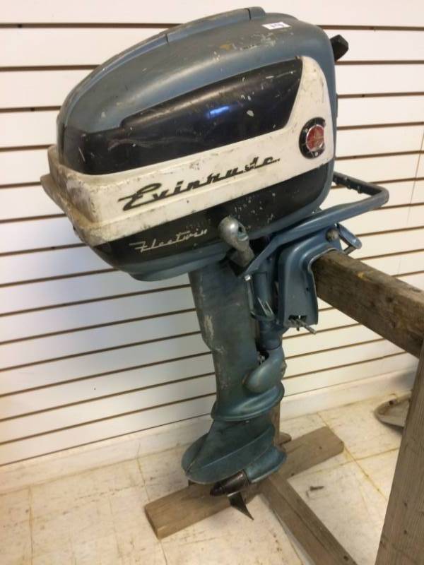Evinrude Boat Motor