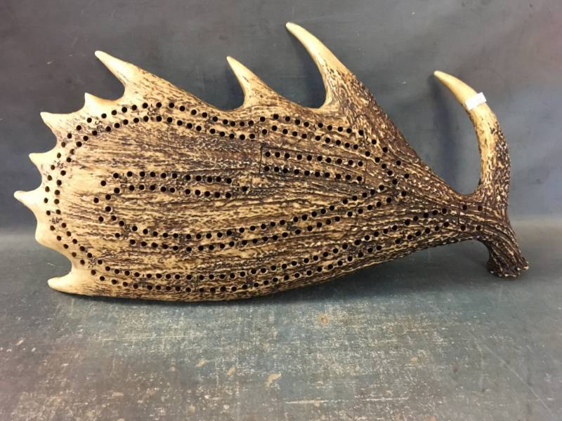 Plastic Elk Antler Cribbage Board