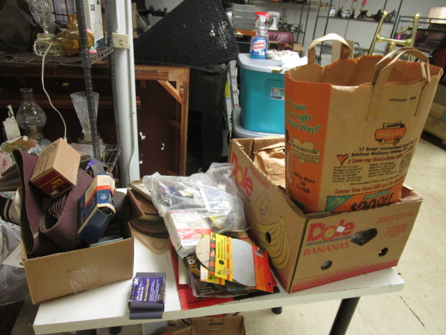 lot 548 image: ASSORTED ABRASIVES PADS AND BELTS