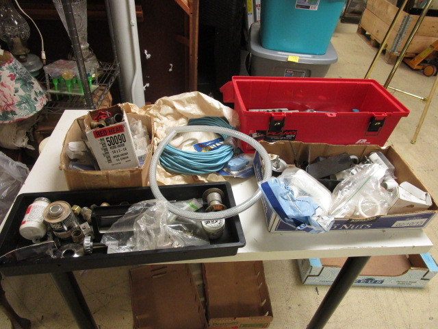 lot 557 image: PLUMBING TOOLS AND SUPPLIES