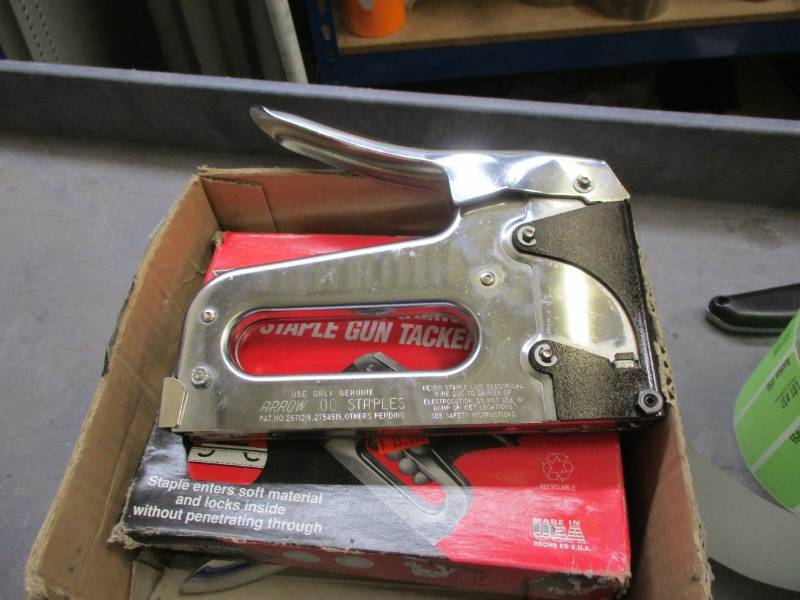 Staple Gun Tacker