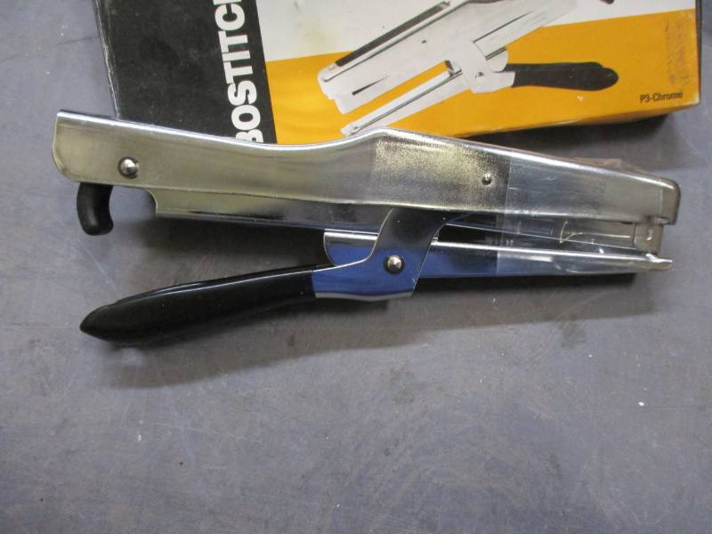Stapling Plier