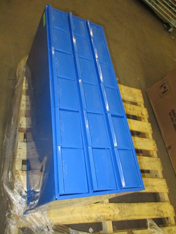 18 Drawer Unit