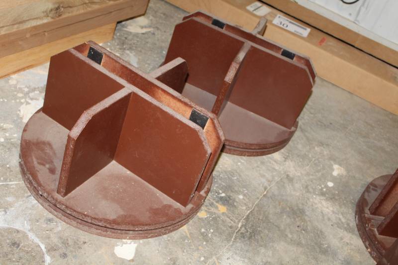 lot 26 image: Lot of (2) Wood Lazy Susans