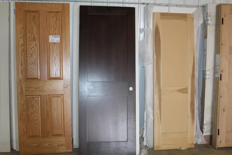 lot 45 image: Lot of (3) House Interior Doors