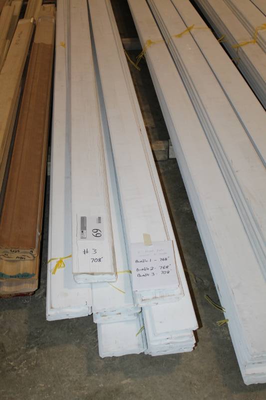 lot 69 image: Primed Poplar Wood Crown Moulding