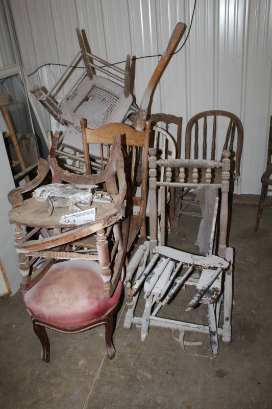 lot 93 image: Vintage Wood Dining Chairs