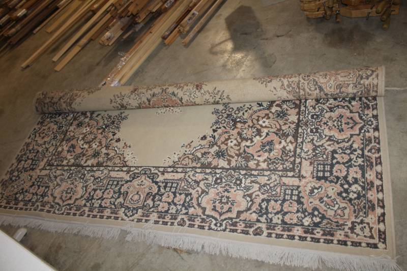 lot 85 image: Area Rug