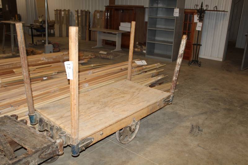 lot 12 image: Vintage Industrial Factory Nutting Cart
