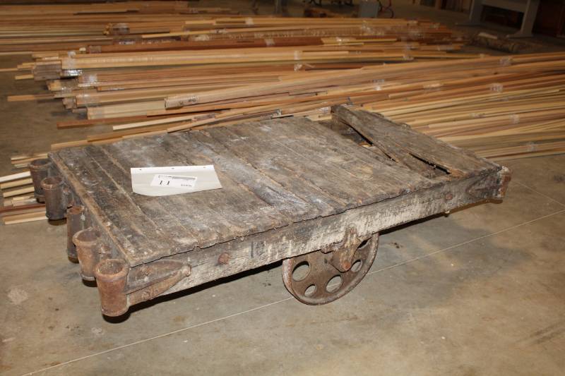 lot 11 image: Vintage Industrial Factory Nutting Cart