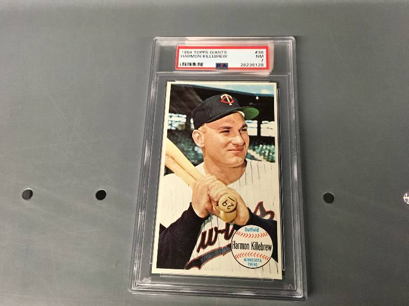 lot 499 image: 1964 Topps Giants Harmon Killebrew Card