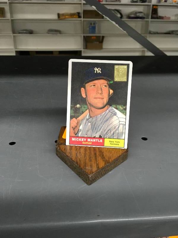 lot 502 image: Mickey Mantle Worlds Thinnest Porcelain Baseball Card W Stand