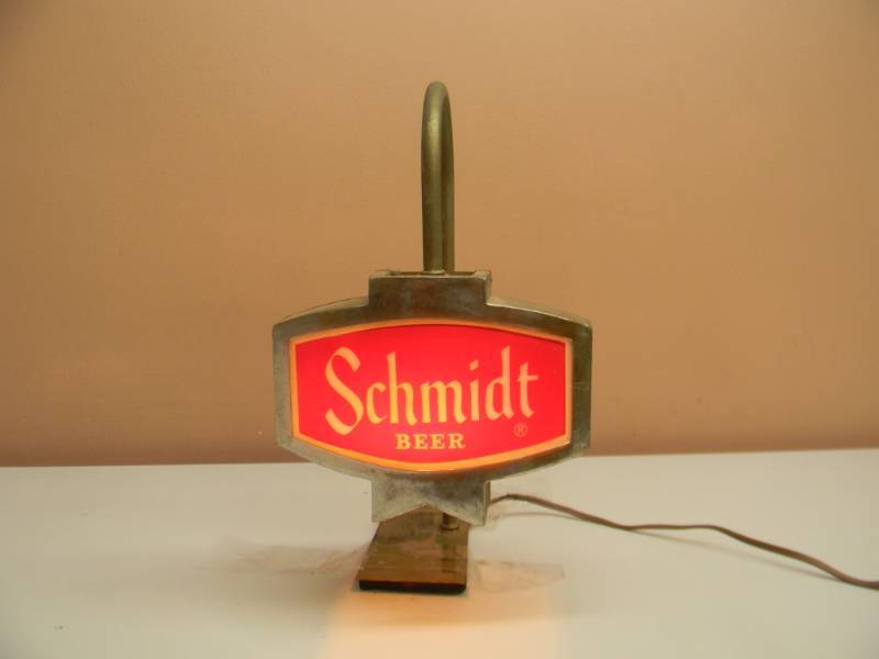lot 17 image: RARE - SCHMIDT BEER 1970s VINTAGE CASH REGISTER LAMP - HEILEMAN BREWING - RARE PIECE - WORKS - SEE PICTURES