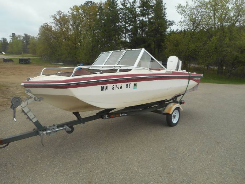 1977 Glastron T156 15
