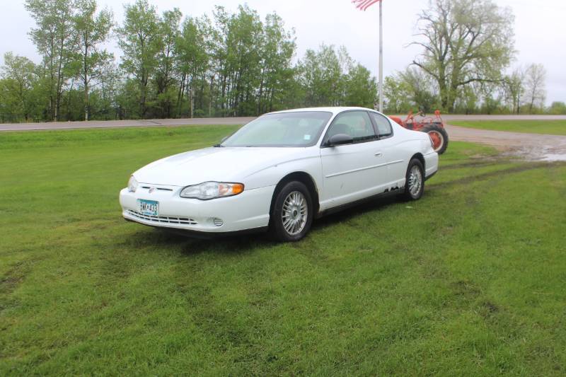 2000 Chevrolet Monte Carlo LS