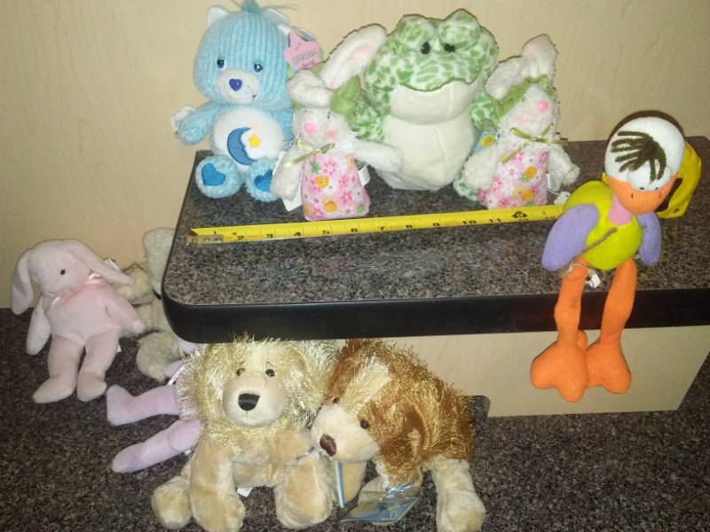 lot 72 image: Plush stuffed toys - new with tags.