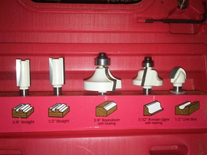 lot 83 image: Hickory brand router bits