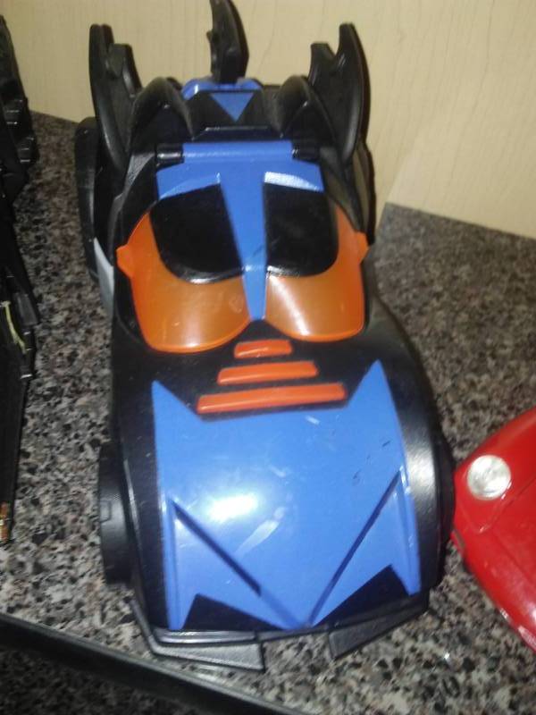 lot 88 image: Sandlot Toy Vehicles (5)