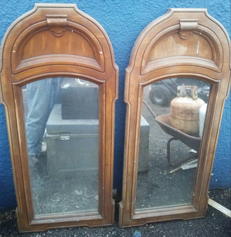 lot 111 image: 2 Matching Mirrors