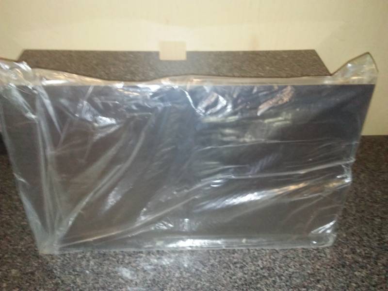 lot 61 image: Chrome adjustable sign holders - 5, new in box.