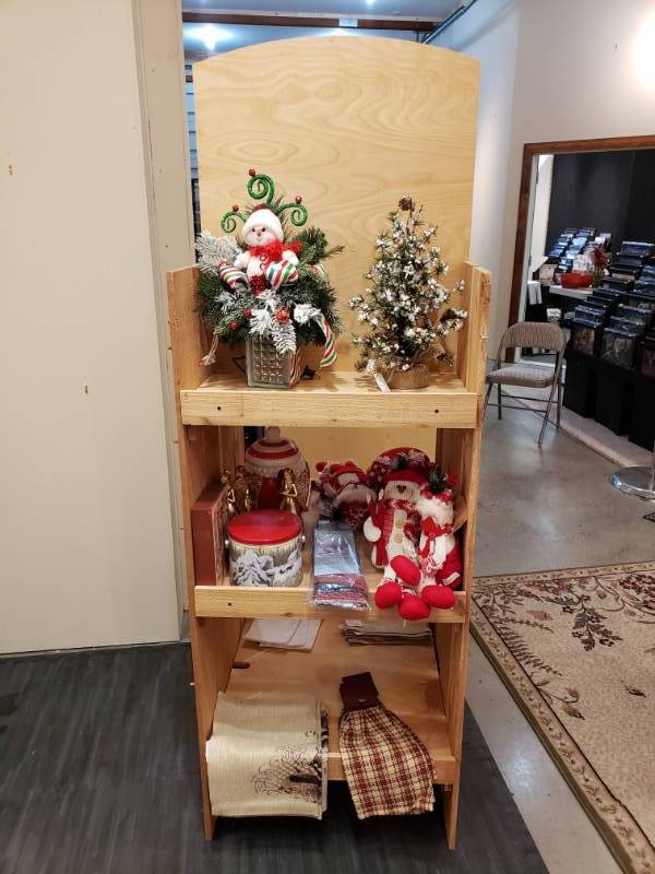 lot 209 image: Gorgeous Rustic Double-Sided Display  Retail Rack