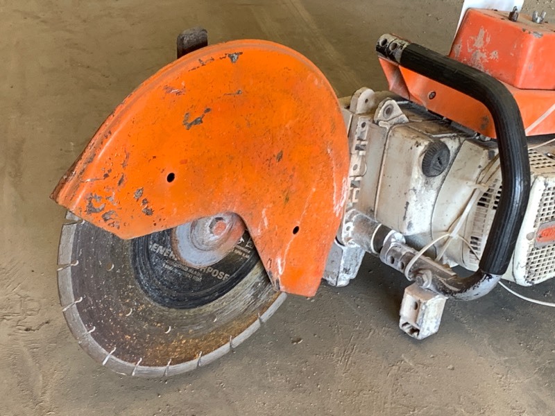 lot 16 image: Stihl Concrete Saw