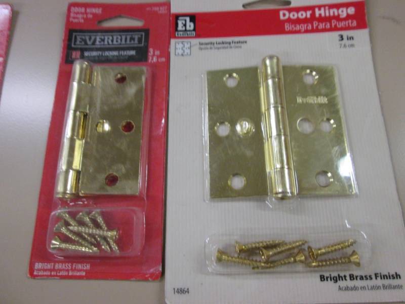 lot 148 image: 2 Everbilt 3 in. Bright Brass Squar...