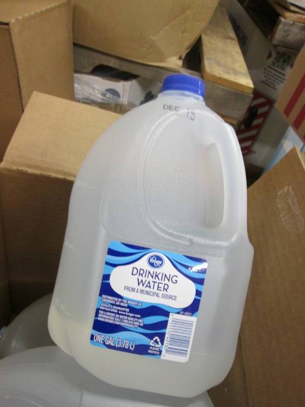 lot 38 image: 3 Cases of 4 Gallons Kroger Drinkin...