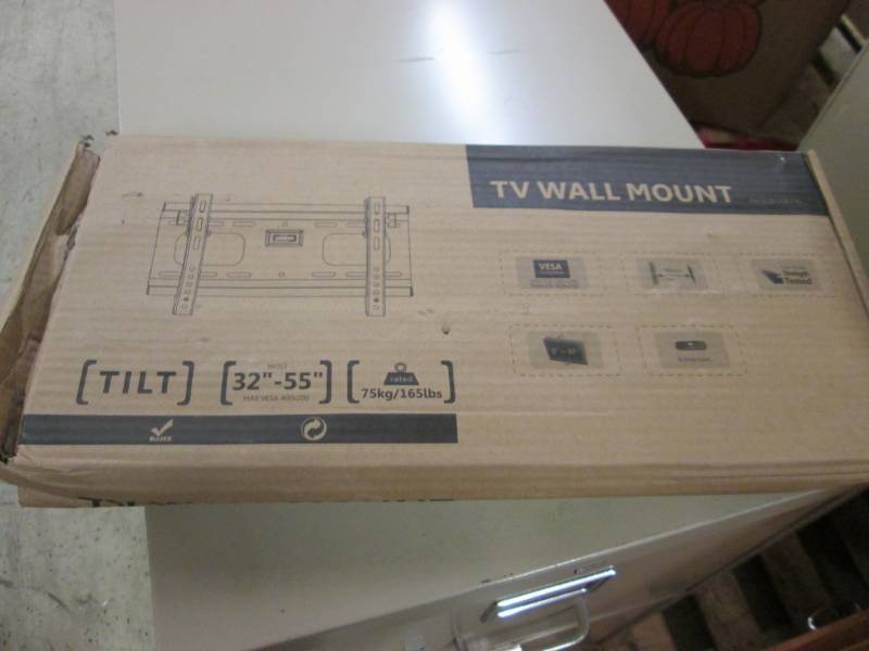 lot 86 image: TV Wall Mount 32-55 inches...