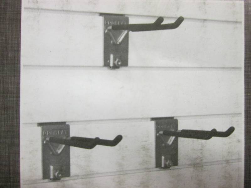 lot 115 image: 3 pk Proslat 8 inch Double Hooks Re...
