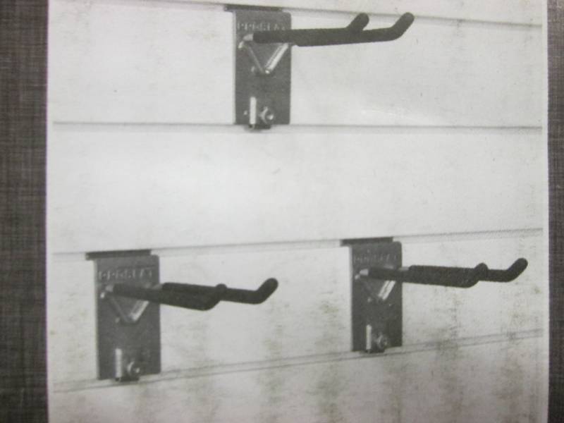 lot 116 image: 3 pk Proslat 8 inch Double Hooks Re...