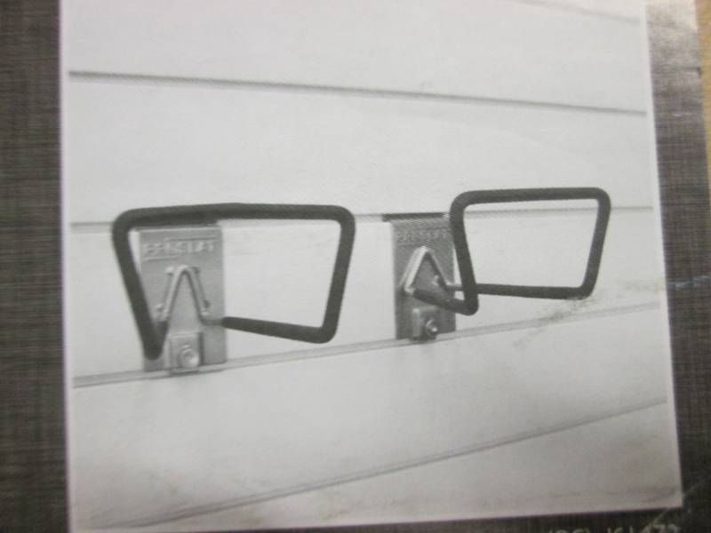 lot 119 image: 2 pk Proslat Hose & Cord Holder Ret...