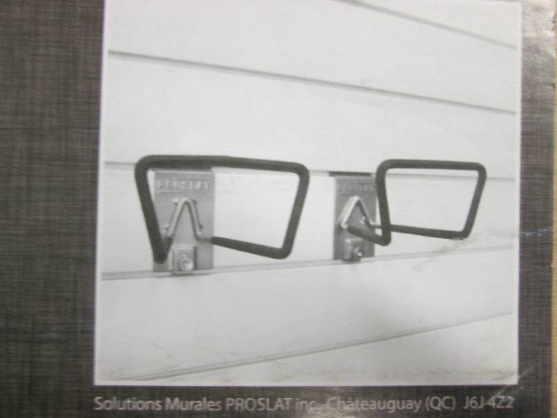 lot 120 image: 2 pk Proslat Hose & Cord Holder Ret...
