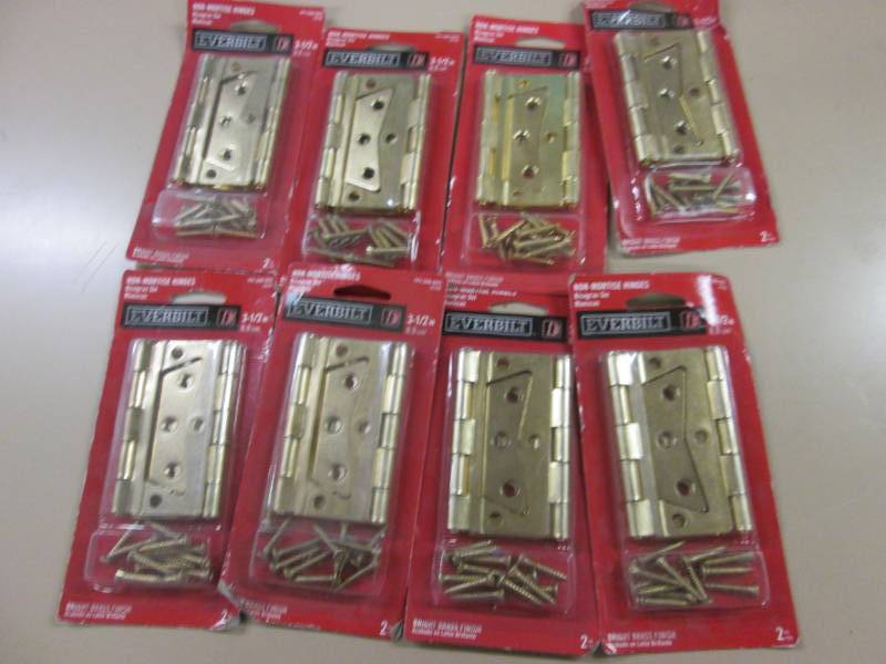 lot 149 image: 8 Everbilt 3-12 in. Bright Brass N...