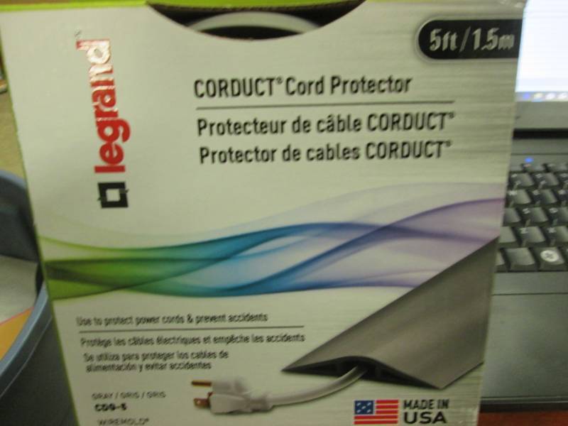 lot 164 image: Lot of 2 Corduct 5 ft. 1-Channel Ov...
