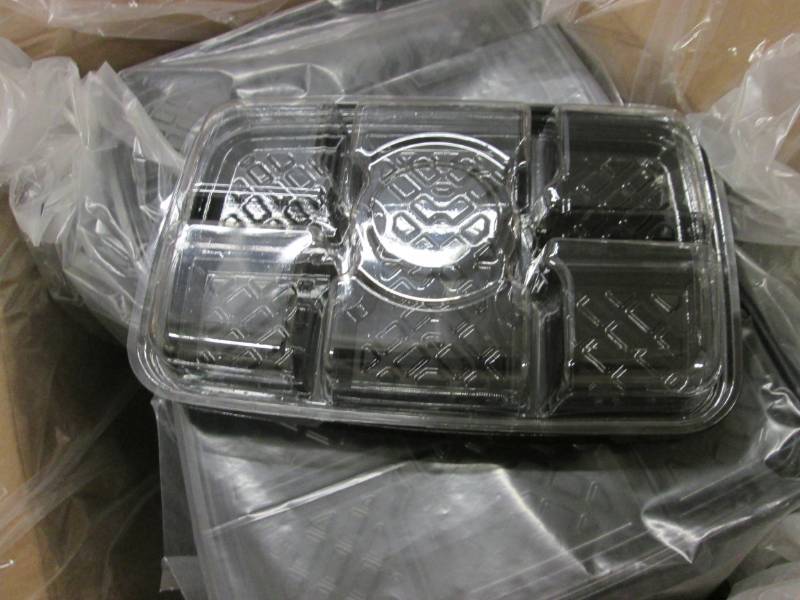 lot 176 image: Case of 100 Sets Rigid Fruit & Deli...