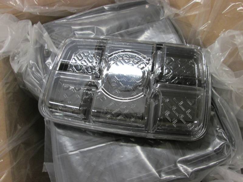 lot 179 image: Case of 100 Sets Rigid Fruit & Deli...