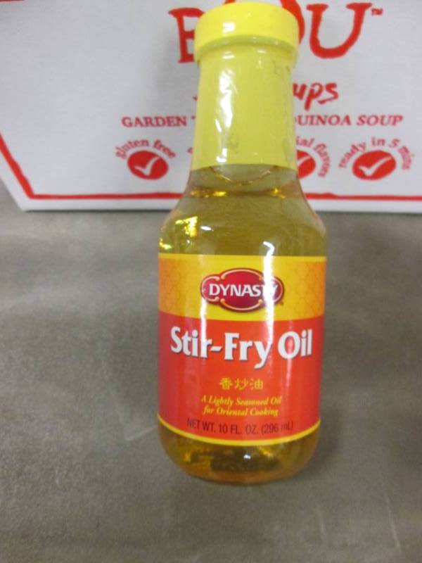 lot 193 image: 12 Bottles Dynasty Stir Fry Oil 10 ...