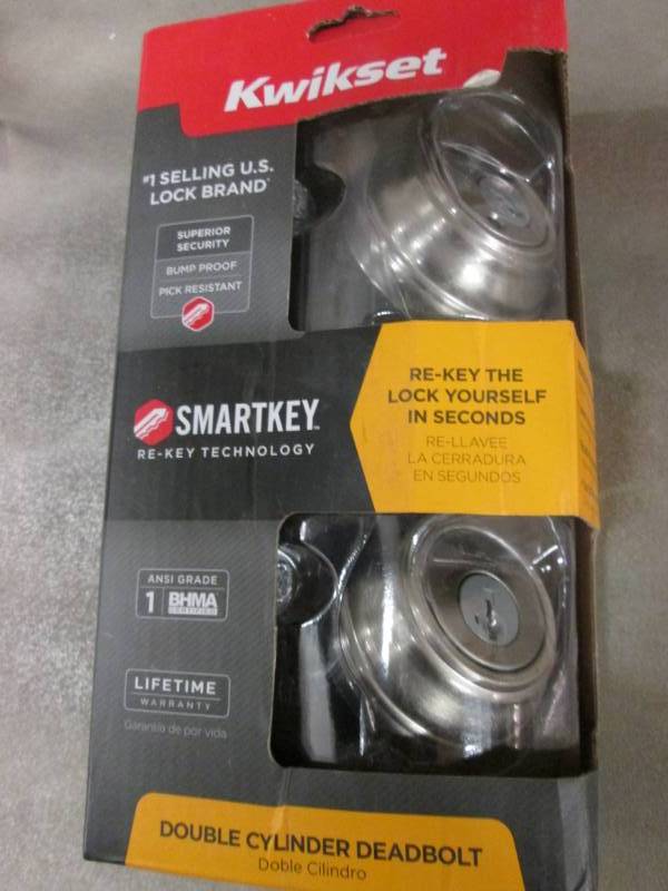 lot 207 image: Kwikset Smartkey Double Cyliner Dea...