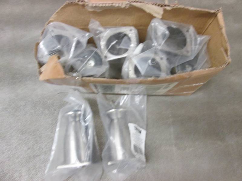 lot 222 image: 8 Libery 2 inch Vintage Style Satin...