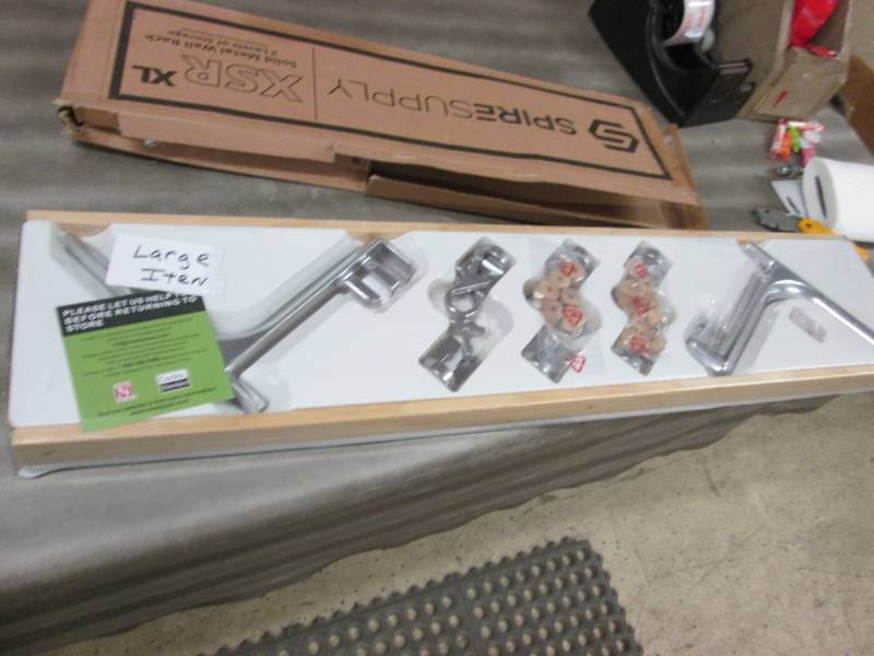 lot 252 image: CookNHome Shelf, XL Shelf Brackets...