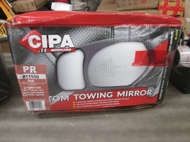 lot 266 image: Custom Towing Mirror, Large Air Fil...