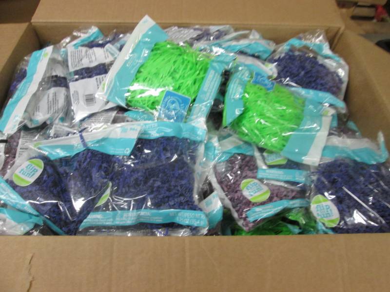 lot 298 image: Box of Assorted Colored Easter Gras...