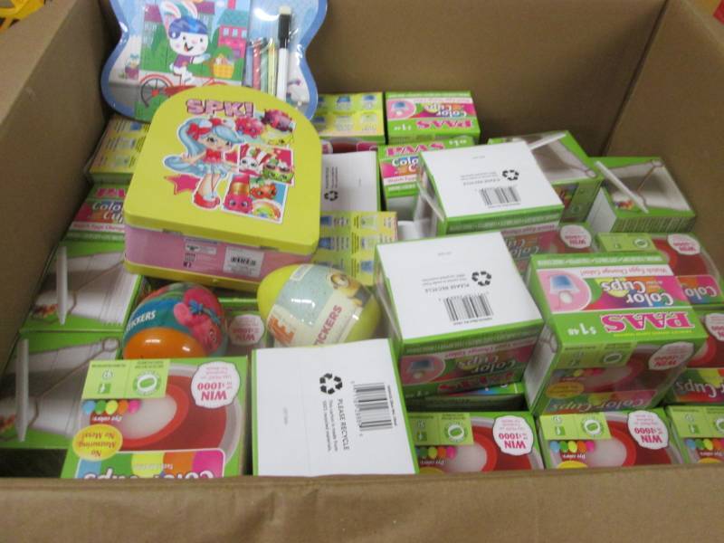 lot 308 image: Box of Color Cups Egg Dyeing Kits p...