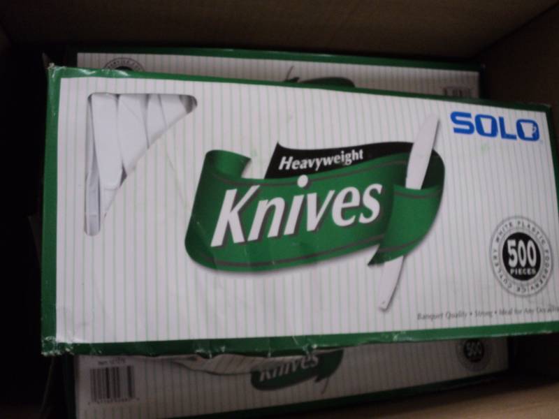 Solo lot of 2000 Heavyweight Knives...