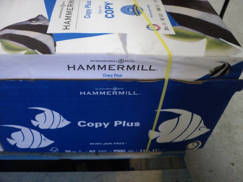 Case of Hammermill 2500- 11 x 17 co...